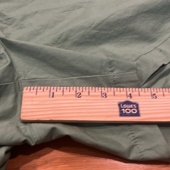 NWT Old Navy women’s green shorts size 18 . - Picture 6 of 8